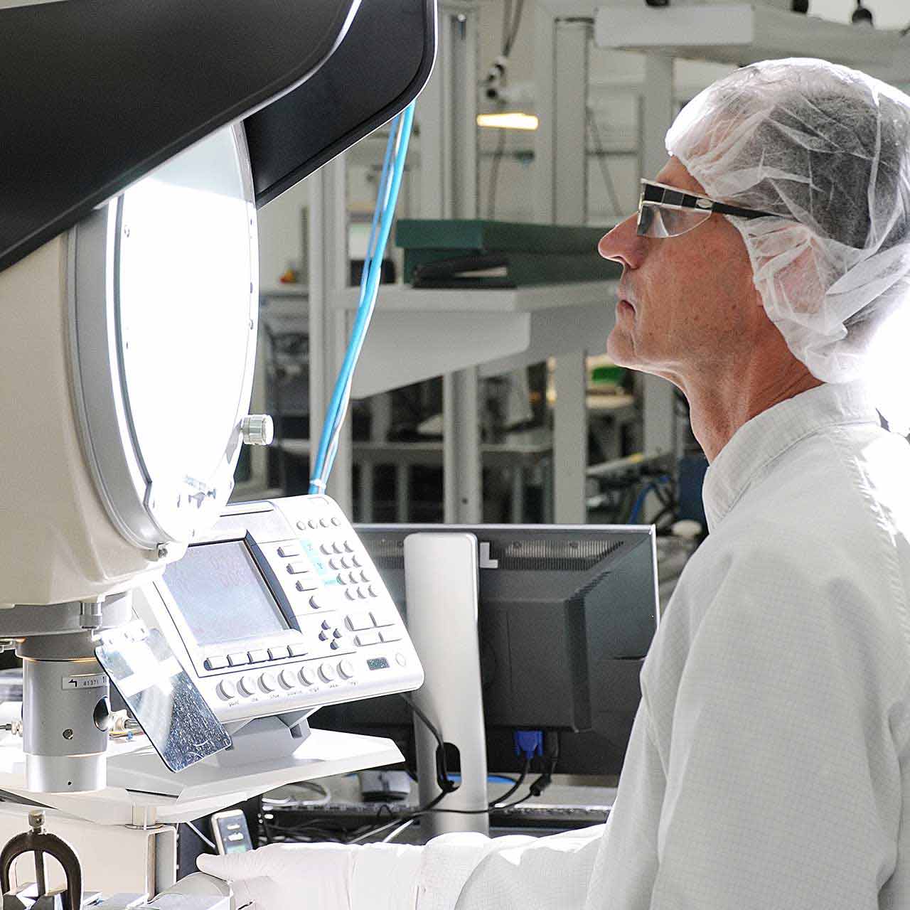 An SPG extrusion expert performing quality tests